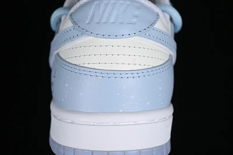 All categories Nk SB Dunk series Nk SB Dunk Low Low-top sneakers Nk Dunk Low Simple sky blue Sea salt and lemon SB strap low-top casual sneakers FJ7743-194
